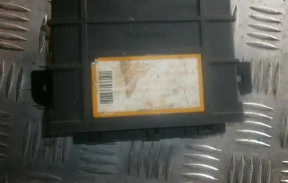 Ford Mondeo MK II Comfort/convenience module 95BG15K600GB 5WK4620BG