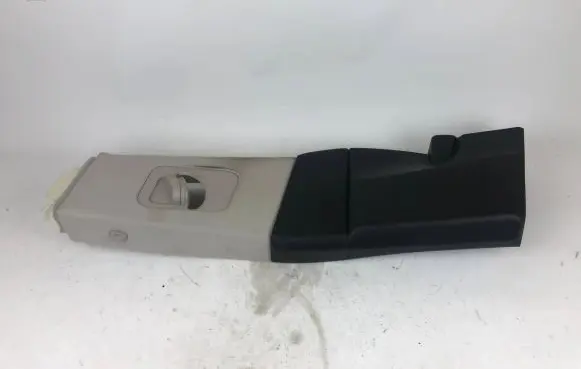 Maserati Levante (B) pillar trim (top) 670040368 6700622050 130716