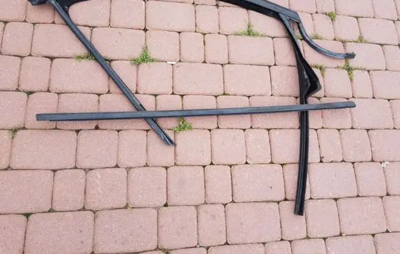Opel Astra J Rubber seal loading door 36TYS