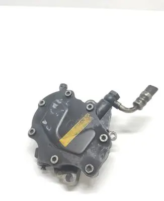 Volkswagen Touareg I Vacuum pump LA2231010