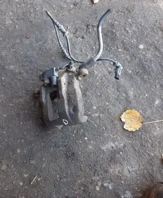 Mercedes-Benz A W168 Front brake caliper