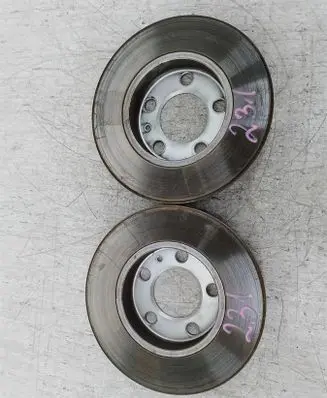Volkswagen Polo IV 9N3 Rear brake disc DDF929