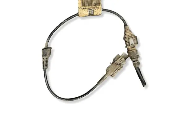 Opel Astra H Front ABS sensor wiring 13241192 20050909 022069225185718