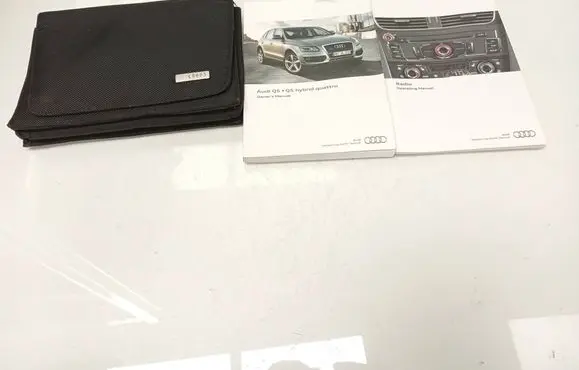 Audi Q5 SQ5 User manual 