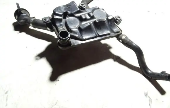 Land Rover Evoque I Oil breather separator 9675994880