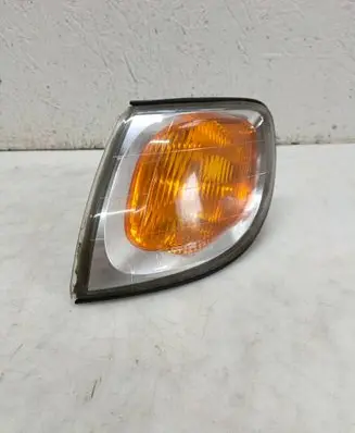 Hyundai Trajet Front indicator light 923013A0 E111074