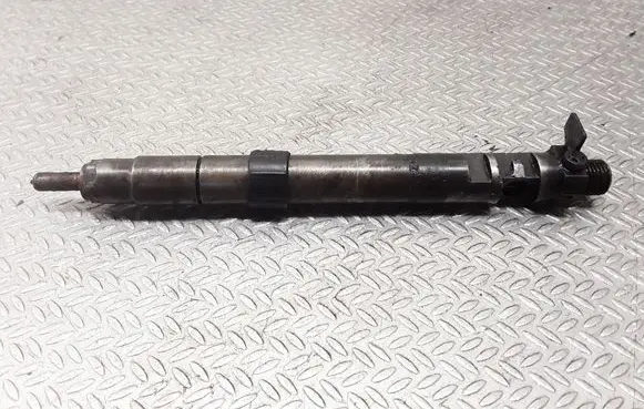 Fuel injector
