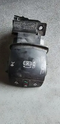Renault Megane III Other switches/knobs/shifts 255520014R 8X23