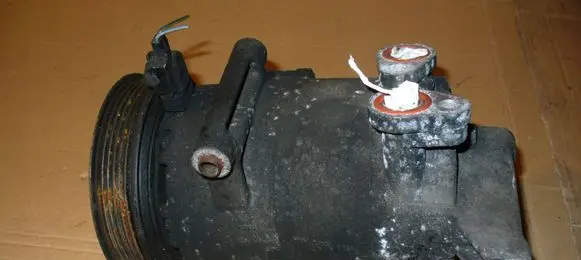 Ford Transit Air conditioning (A/C) compressor (pump) 6C1119D629AD