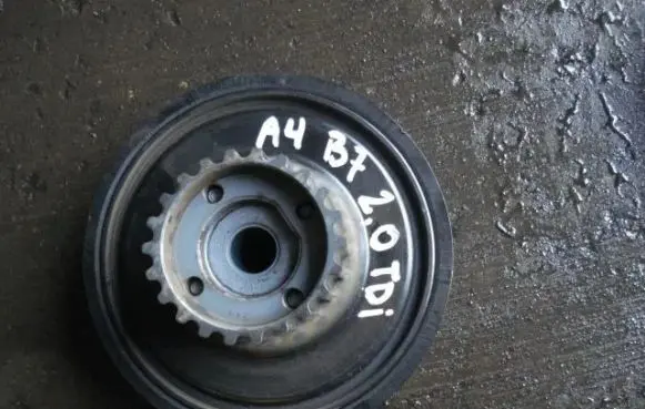 Audi A4 S4 B7 8E 8H Crankshaft pulley