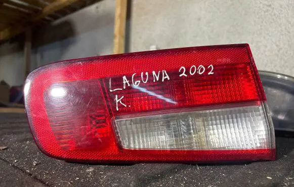 Renault Laguna II Tailgate rear/tail lights 8200002475