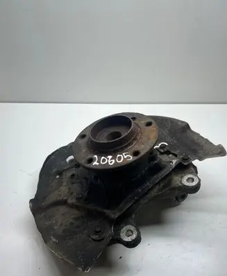 BMW 5 E60 E61 Front wheel hub 6760953