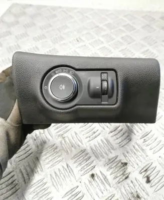 Opel Astra J Other interior part 498951029