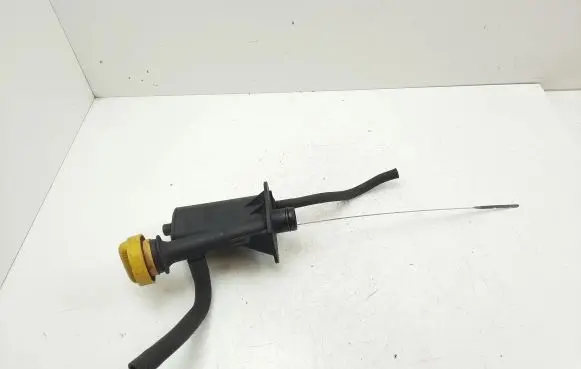 Renault Scenic I Oil breather separator 8200082486