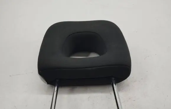 Volvo S60 Front seat headrest 