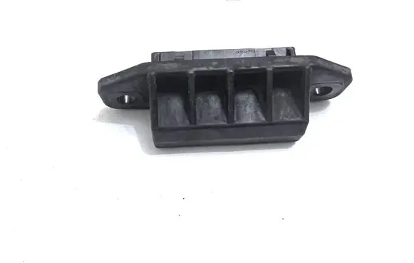 Tailgate opening switch