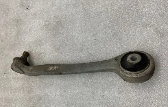 Volkswagen PASSAT B5 Front control arm 252055 022062080012