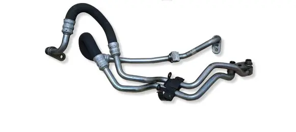 BMW 6 E63 E64 Oil cooling pipe 7558466