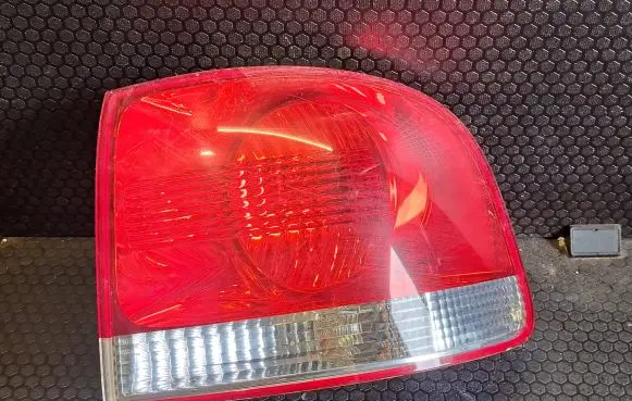 Volkswagen Touareg I Rear/tail lights 28258002