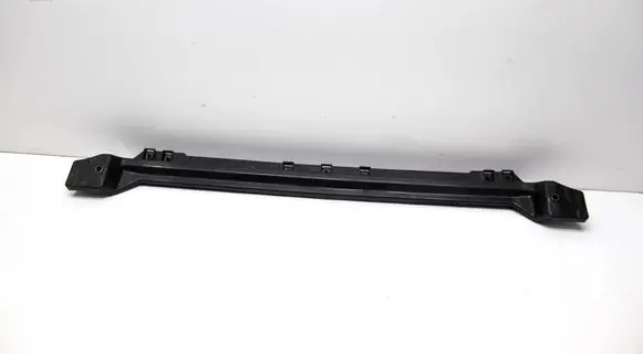 Porsche Cayenne (92A) Bottom radiator support slam panel 7P0805551