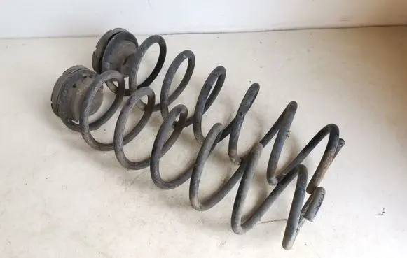 Volkswagen Polo Rear coil spring