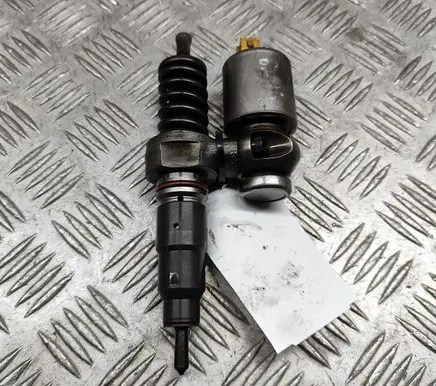 Land Rover Defender Fuel injector BEBE2A01001 MSC000030