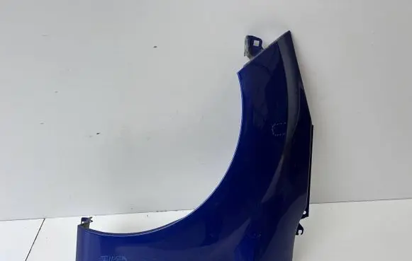 Ford Fiesta Fender C1BB-A16016-AA
