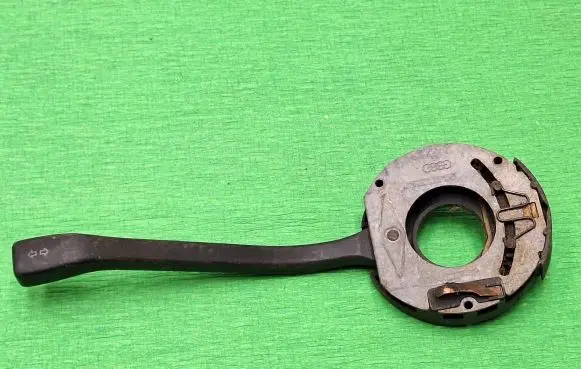 Volkswagen Golf II Indicator stalk 8193D0Tsae