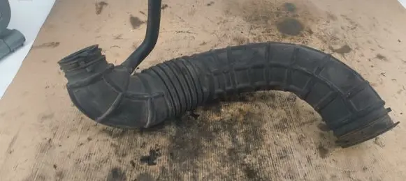 KIA Ceed Turbo air intake inlet pipe/hose 281381R200