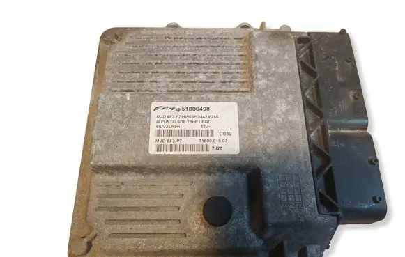 Fiat Grande Punto Engine control unit/module ECU 51806498 MJD6F3P7 HW03P