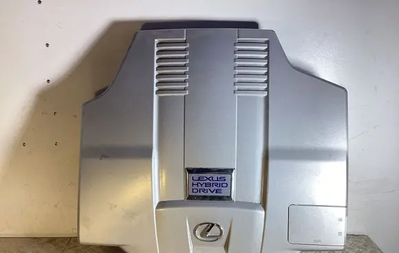 Lexus LS 460 - 600H Engine cover (trim)