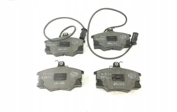 Alfa Romeo 164 Brake pads (front) 60760114