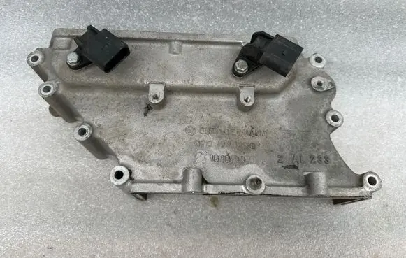 Audi A8 S8 D2 4D Timing chain cover 07D109129 07D109129G