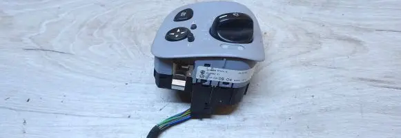 Mercedes-Benz C W203 Light switch A2035450904 9458531 440657474G