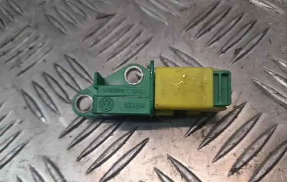 Audi Q5 SQ5 Airbag deployment crash/impact sensor 8K0973323S 1K0909606C