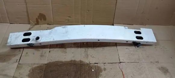 Chevrolet Camaro Front bumper cross member 23388456