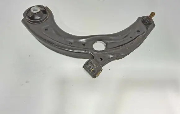 Mazda 2 Front lower control arm/wishbone