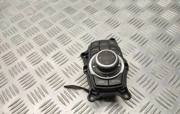 BMW 3 E90 E91 Head unit multimedia control 9189048