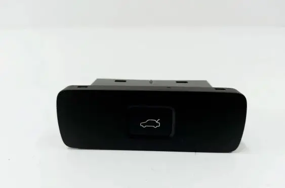 Tailgate opening switch