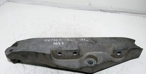 Opel Antara Engine mounting bracket X09039