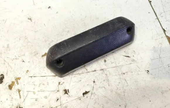 Opel Ascona C Rear door handle trim 90040550