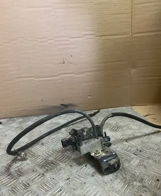 Isuzu Rodeo Valve vacuum 2600