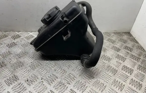 BMW M3 e92 Coolant expansion tank/reservoir 2283500