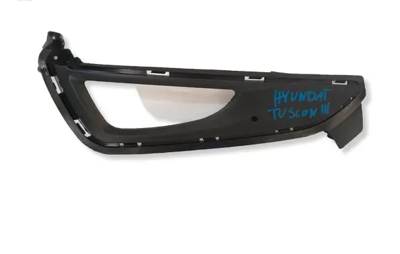Hyundai Tucson TL Front bumper lower grill 86525D3110