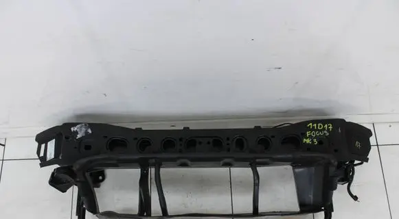 Ford Focus Front bumper support beam 