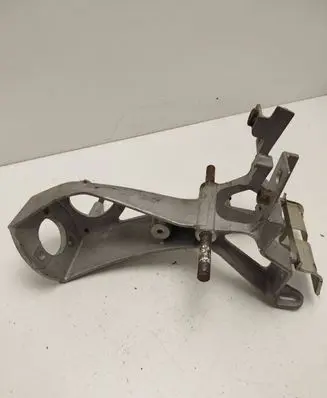 Audi 80 90 B2 Pedal assembly 811721115A