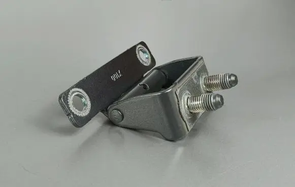 SsangYong Rexton Tailgate/trunk/boot hinge