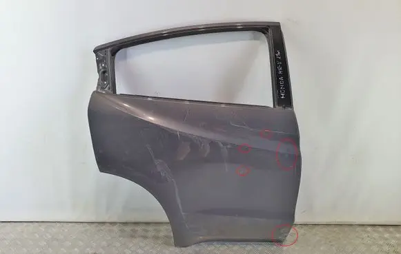Honda HR-V Rear door
