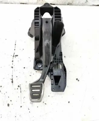 Volkswagen Touran III Brake pedal 5Q1721058 240217