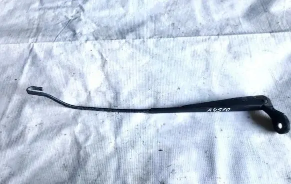 Renault Megane I Front wiper blade arm 7700834482